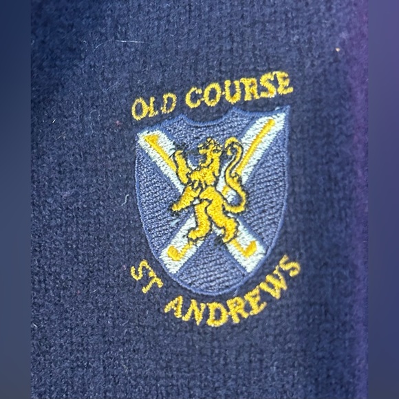 Men’s Auchterlonies of St. Andrew’s Golf Sweater - Picture 2 of 3